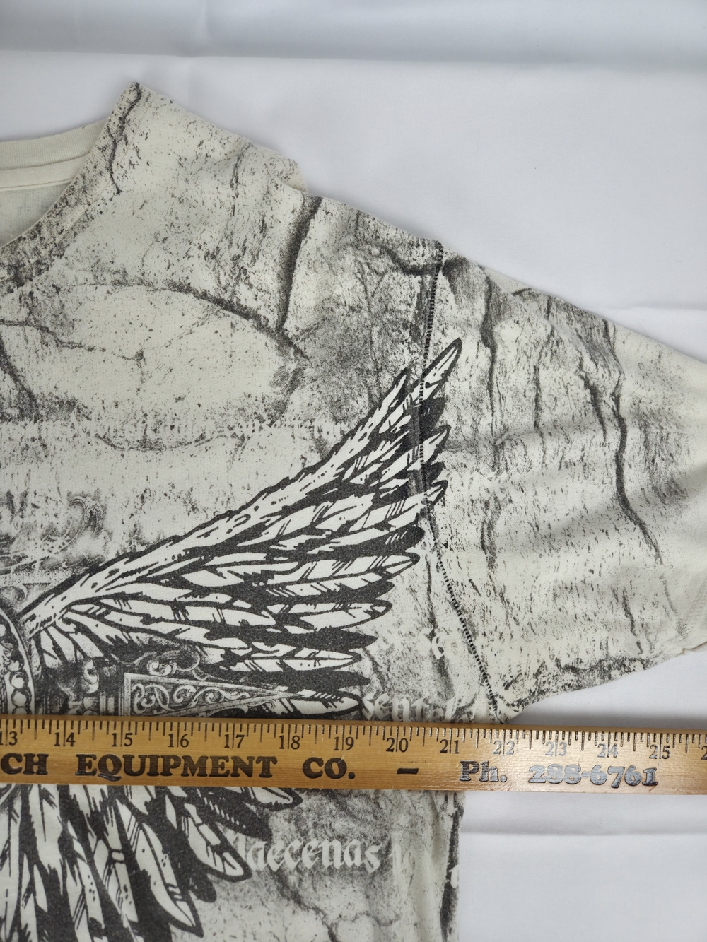 Retrofit Cream Short-Sleeve Tee with Black Wing Graphic - Picture 10 of 12